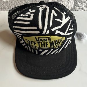 Vans “off the wall” hat. NWT